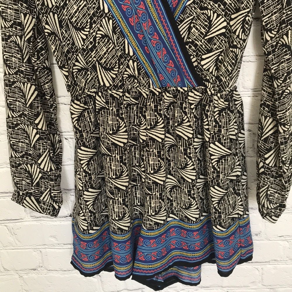 Abstract Romper - Picture 3 of 4